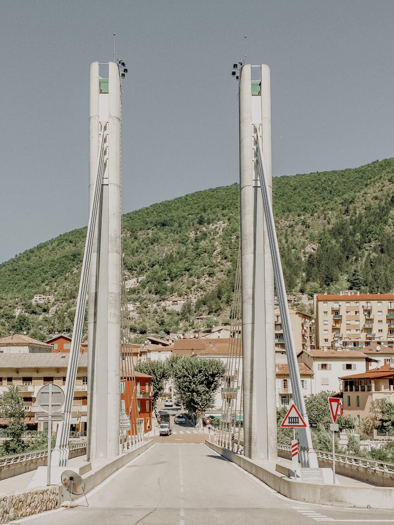 Le pont de Puget-Théniers