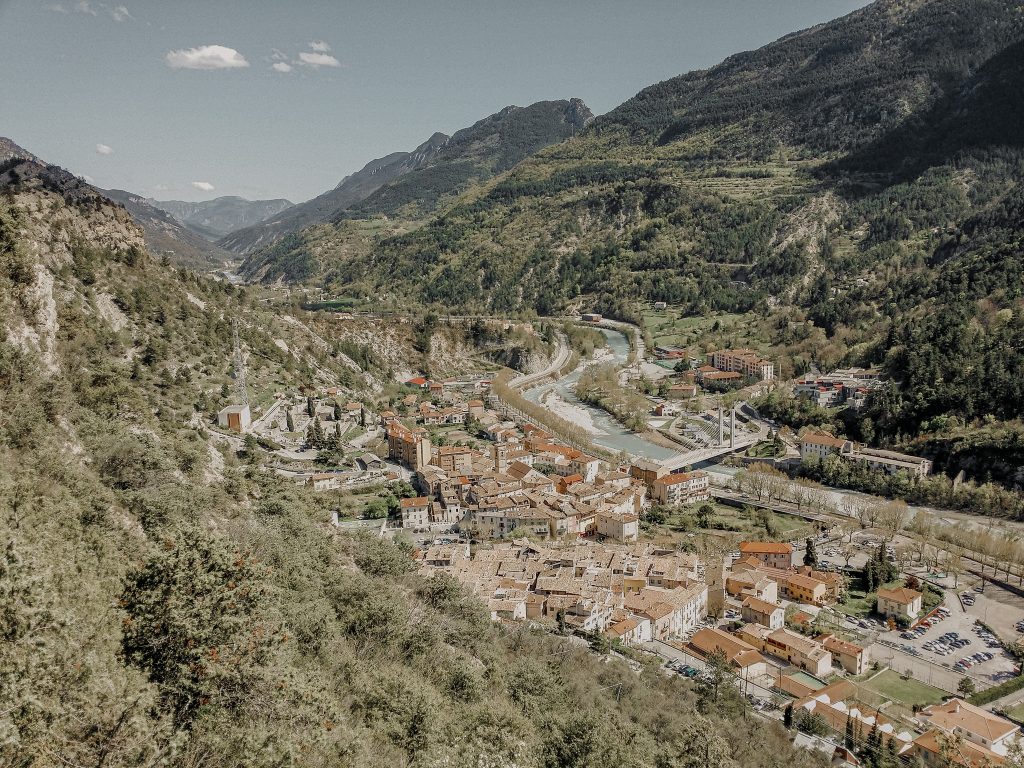 Vue en hauteur de Puget-Théniers